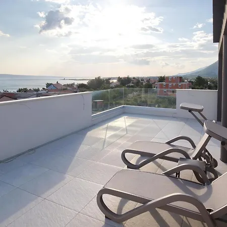 Luxury Sea View & Private Terraces